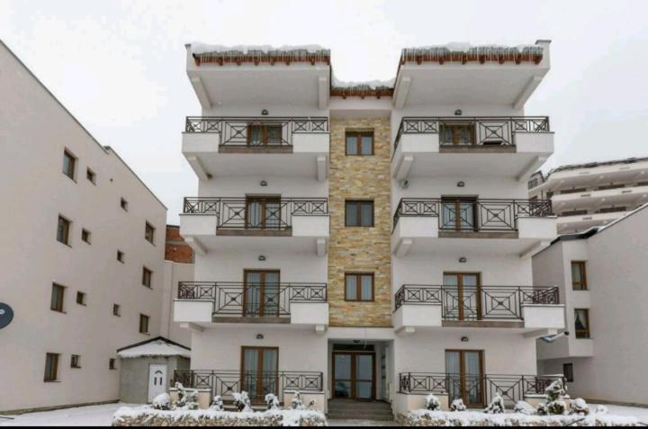 Panorama Apartments In Milmari Resort كوباونيك المظهر الخارجي الصورة